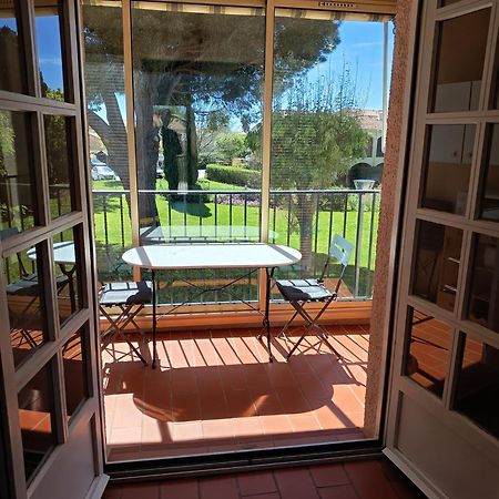 Agreable Studio Cabine Proche Mer La Londe-les-Maures Buitenkant foto